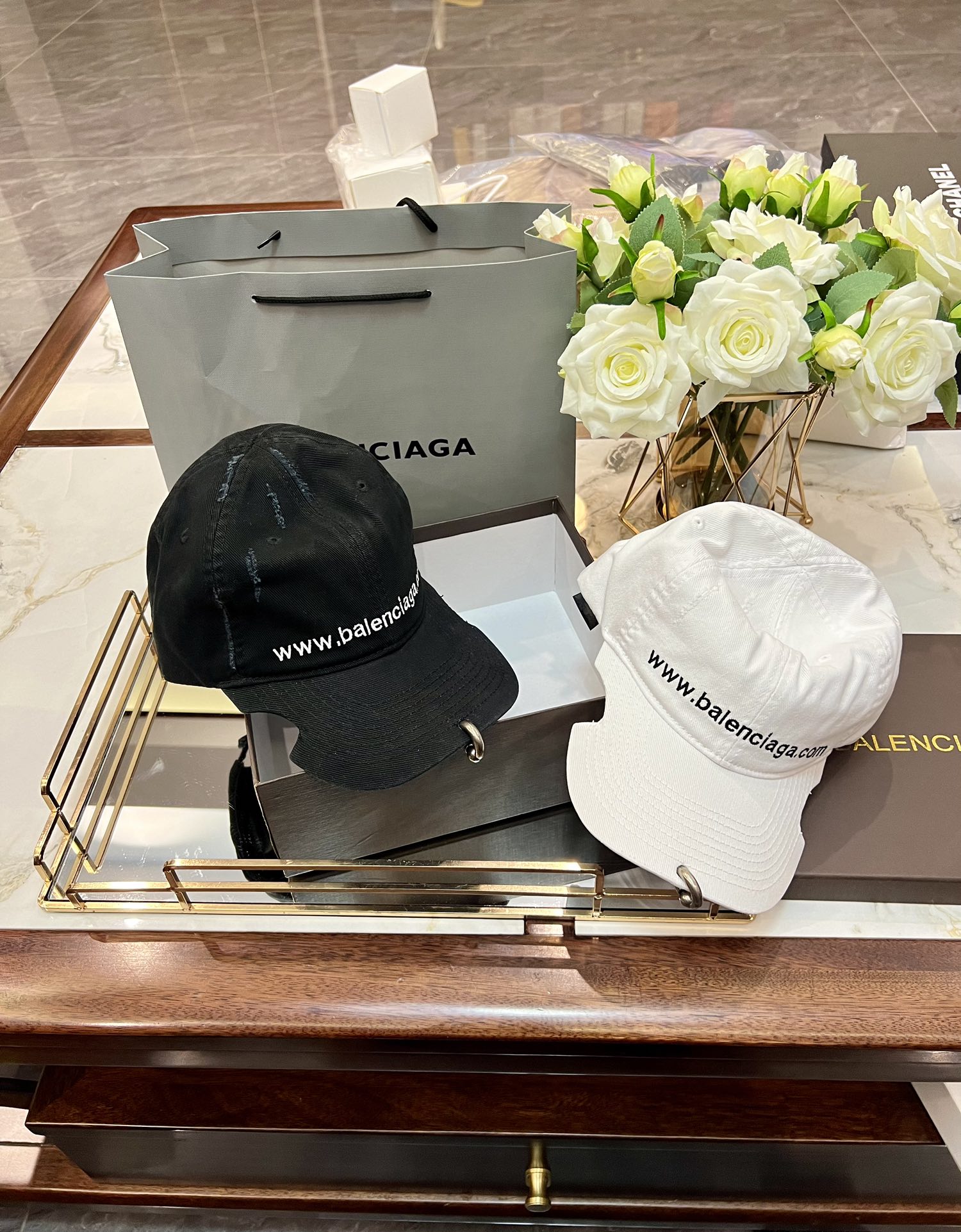 balenciaga  hat model 20